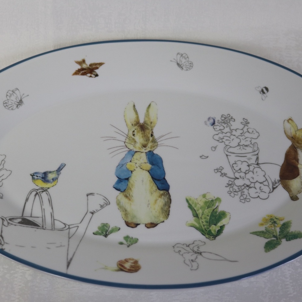 BEATRIX POTTER PETER BUNNY RABBIT EASTER OVAL SERVING PLATTER - NEW